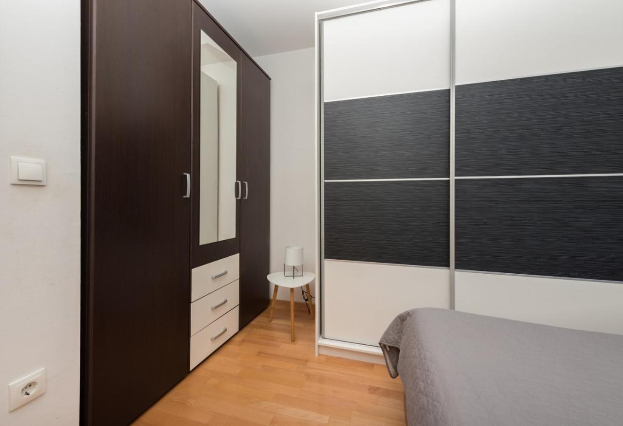 Apartment Sea View In Makarska, Free Parking Exterior photo